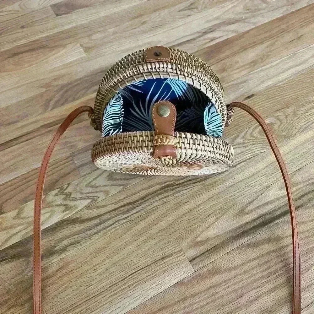 Round Rattan Bag Shoulder Leather Straps Bag
